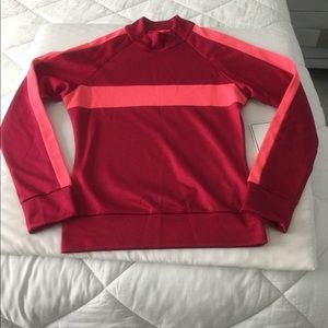 NWT Woman Turtle Neck Active wear